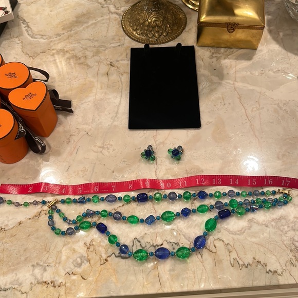 Hattie Carnegie Triple Strand Necklace and Earrings Set Vintage - Picture 3 of 10